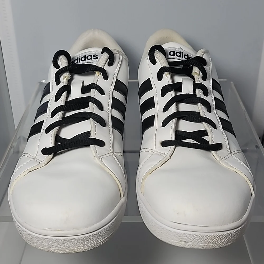 Adidas baseline AW4299 mens sz5 white with black stripes